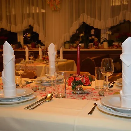 Hotel Kirchenwirt 3*